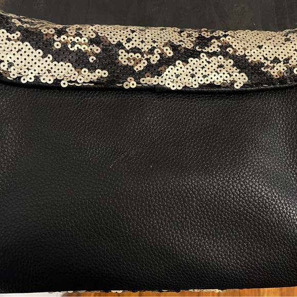 Pretty Sequins Bag NEW Turnlock Closure Shoulder Crossbody Clutch Holiday Party - Picture 7 of 9